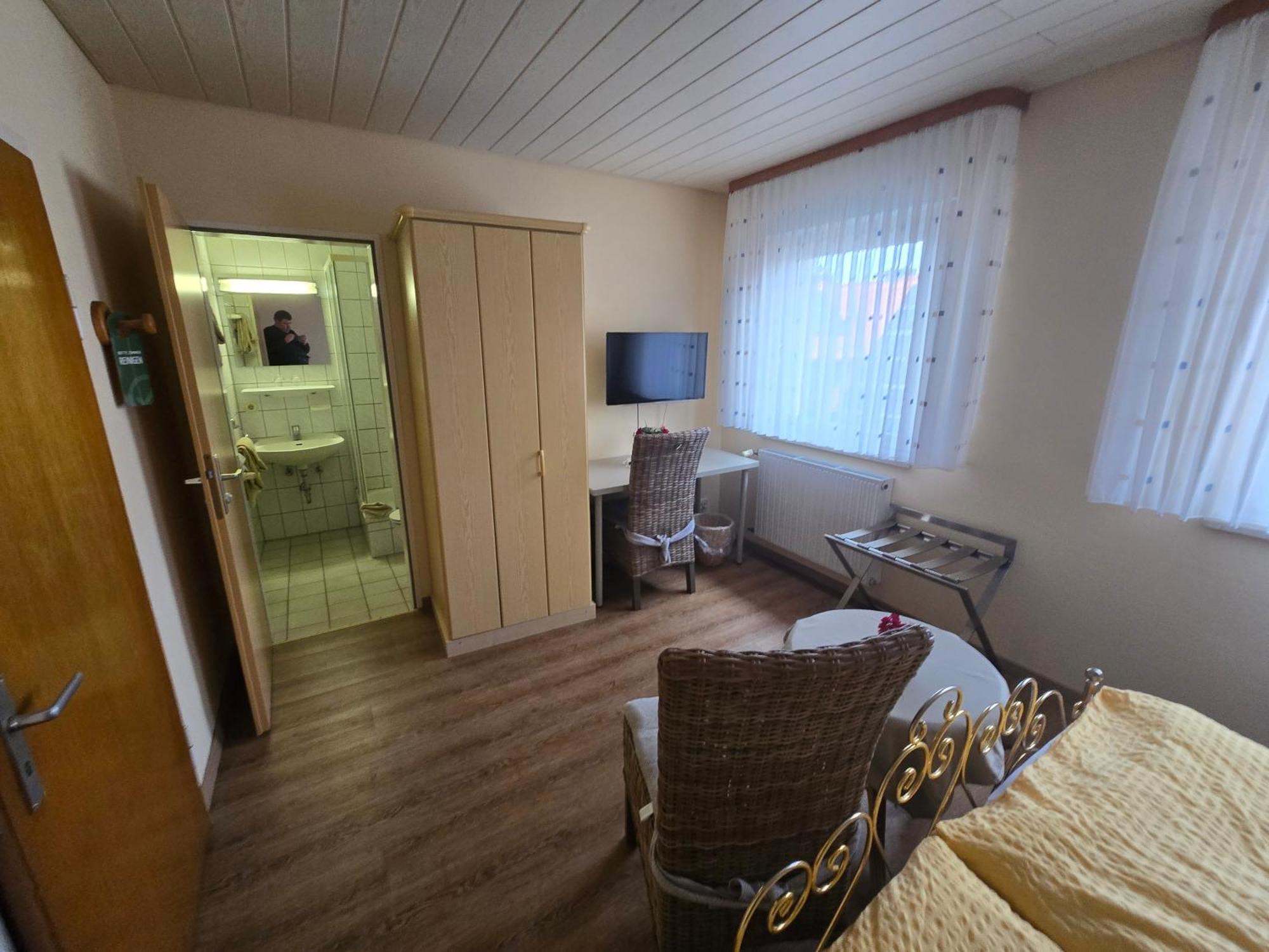 Pension Und Ferienwohnungen Bachmann Wölfersheim Quarto foto
